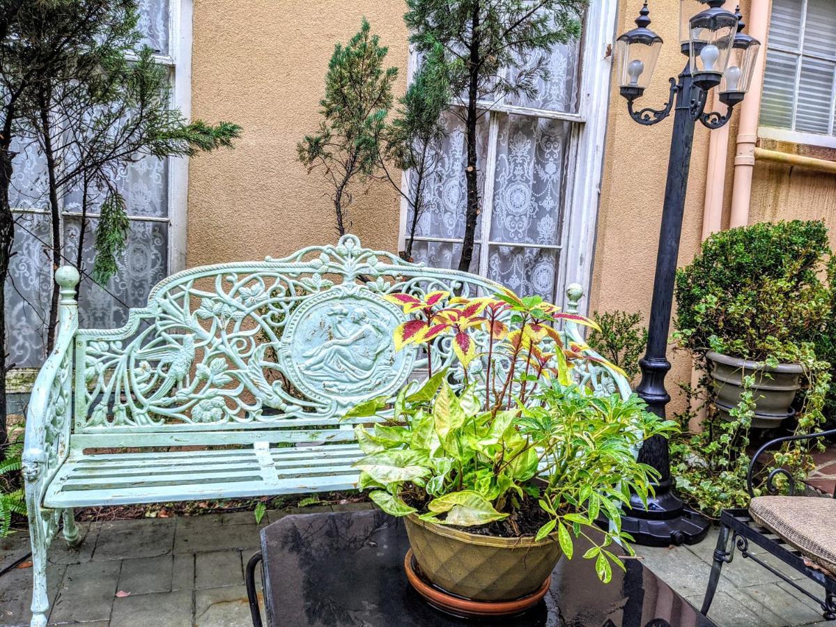 Parisian Courtyard Inn New Orleans Esterno foto